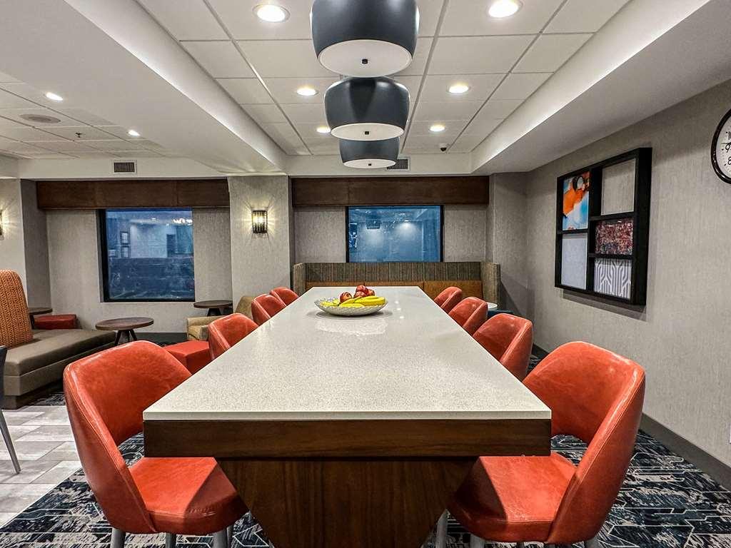 Hampton Inn Norfolk Interno foto
