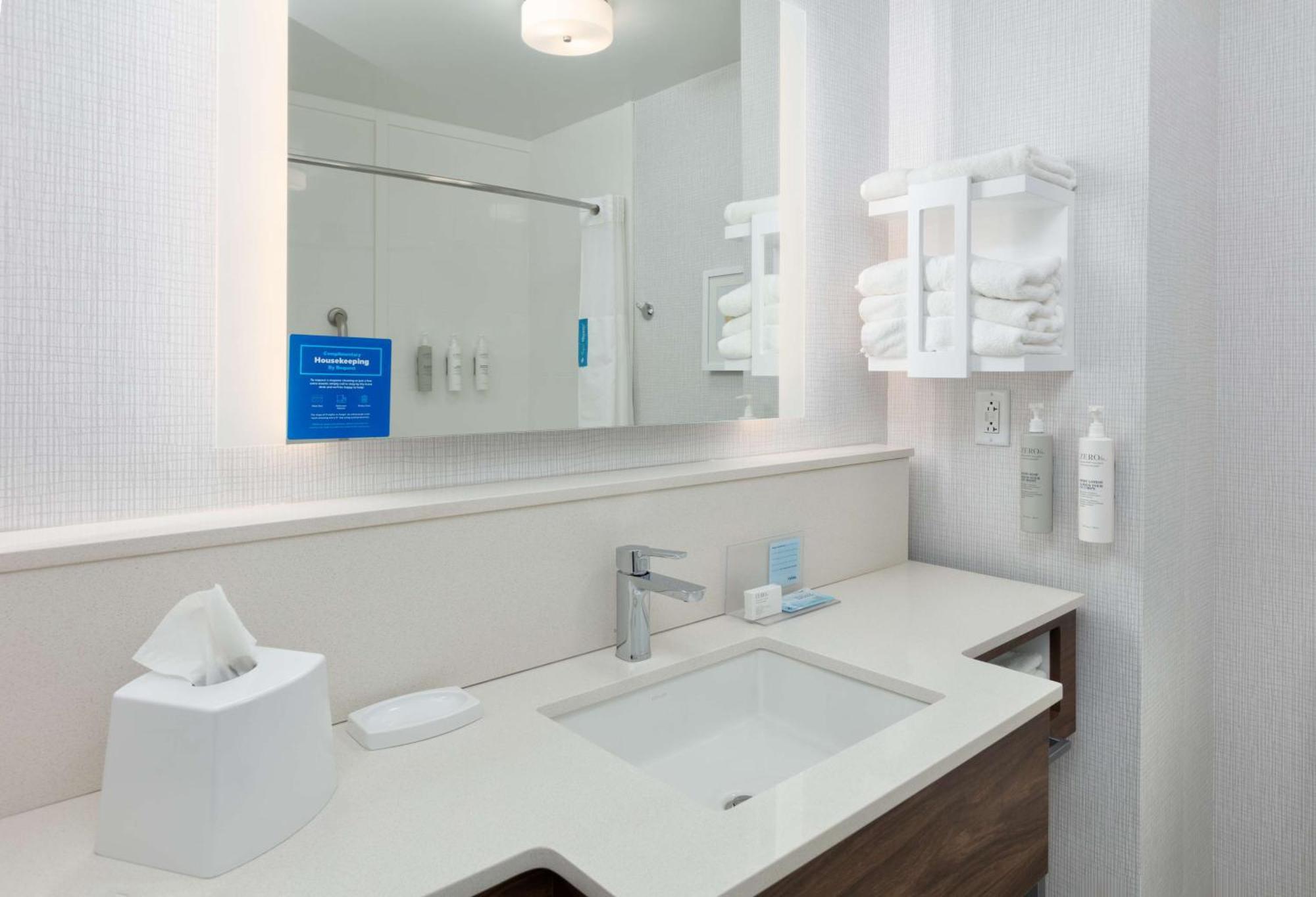 Hampton Inn Norfolk Esterno foto